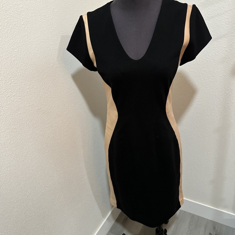 Diane Von Furstenberg Dayton Leather Cocktail Dress Camel & Black Women's Size 8 - Picture 2 of 14